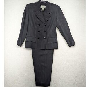 Lois Snyder Dani Max Women's Black Pinstripe Double Breasted 2 Piece Suit 8